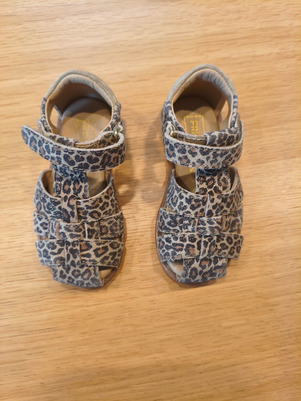 Froddo Scarpe per ragazzi: Froddo Sandalen Grösse 23 Leopard – Usato da Reiden venduto da Rameyer