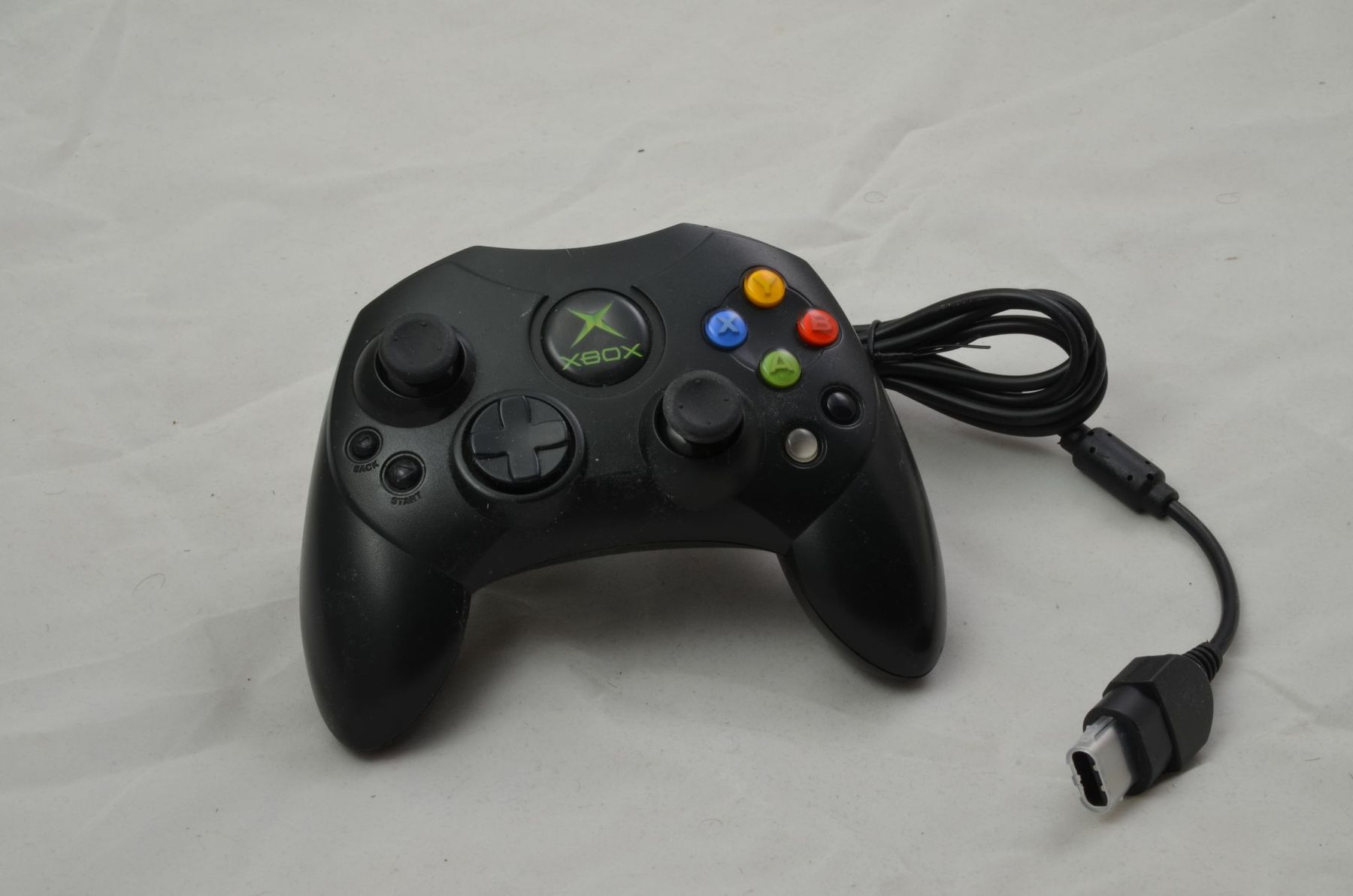 Controller: Xbox Controller S – Usato da Buchs AG venduto da SellAndBuyX 6