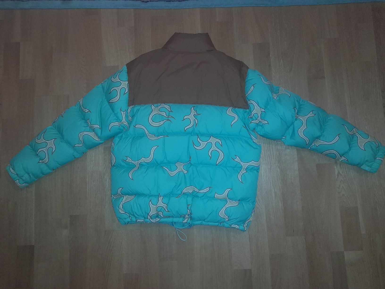 Giacche: Puffer Jacket Golf , size L – Usato da Yverdon-les-Bains venduto da flo_dp9c 1