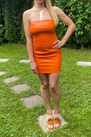 Chic Vestito di similpelle colore mandarino-S/M-nuovo