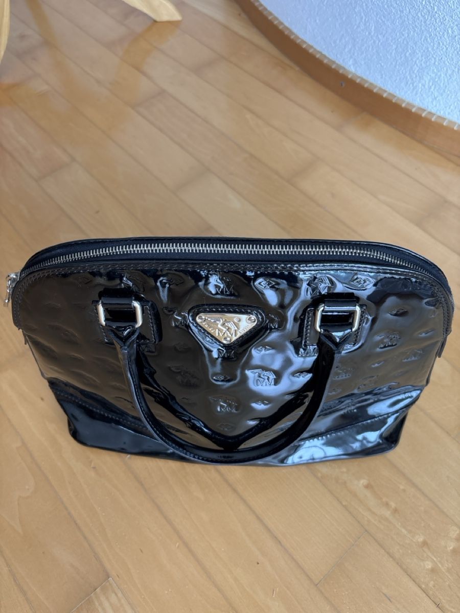 Maison Mollerus Borse da donna: Maison Mollerus Tasche Lackleder schwarz – Usato da Embrach venduto da Dmoney 3