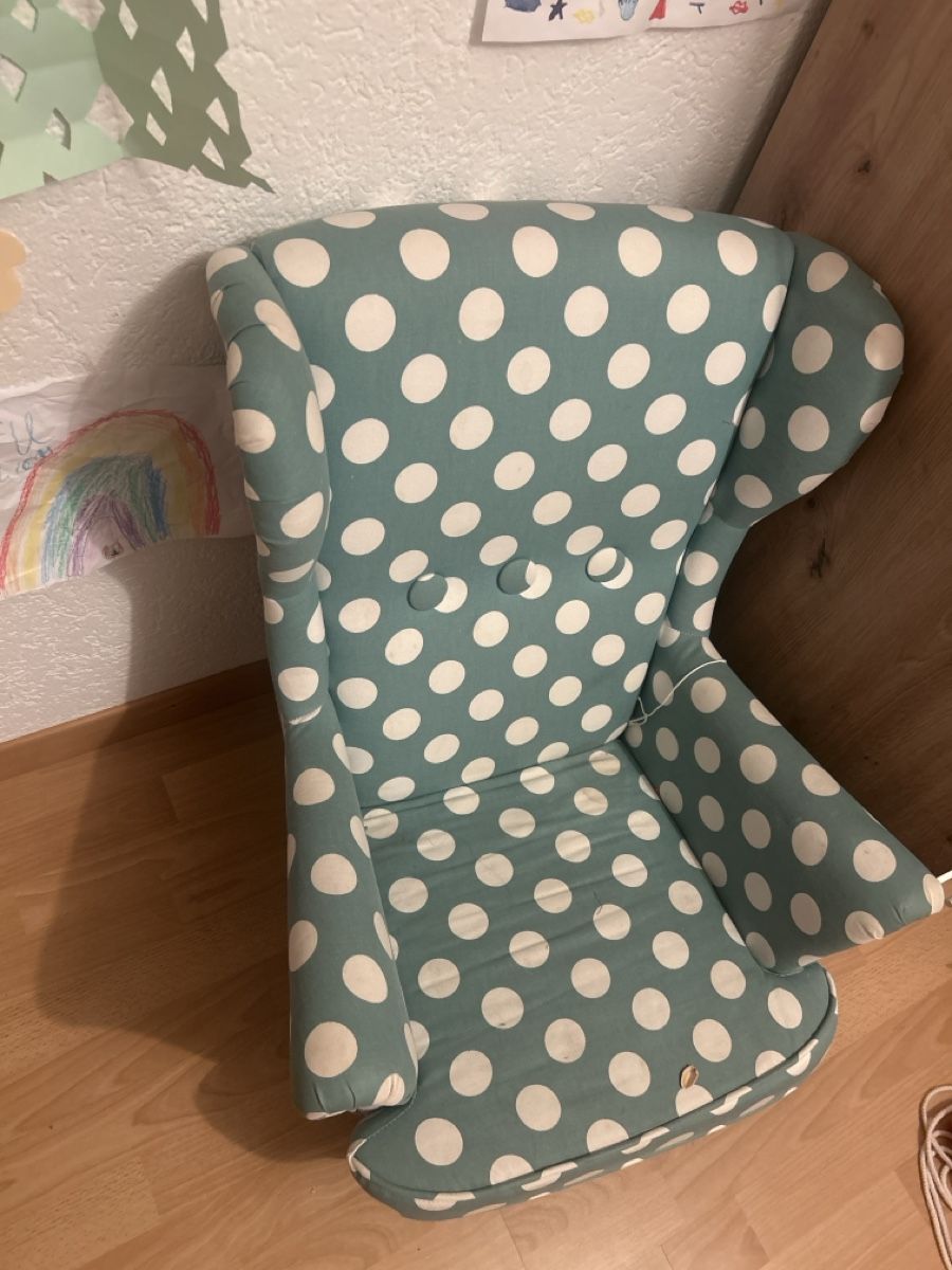 Ikea Sessel: Kindersessel Punkte hellblau Zustand gebraucht – Gebraucht aus Biberist von car_fx9p