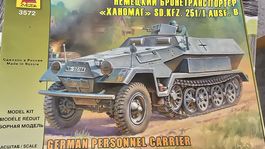 Modellbau Sd.Kfz. 251/1 Hanomag Zvezda 1:35