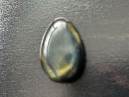 Falkenauge Anhänger. 2 x 3 cm