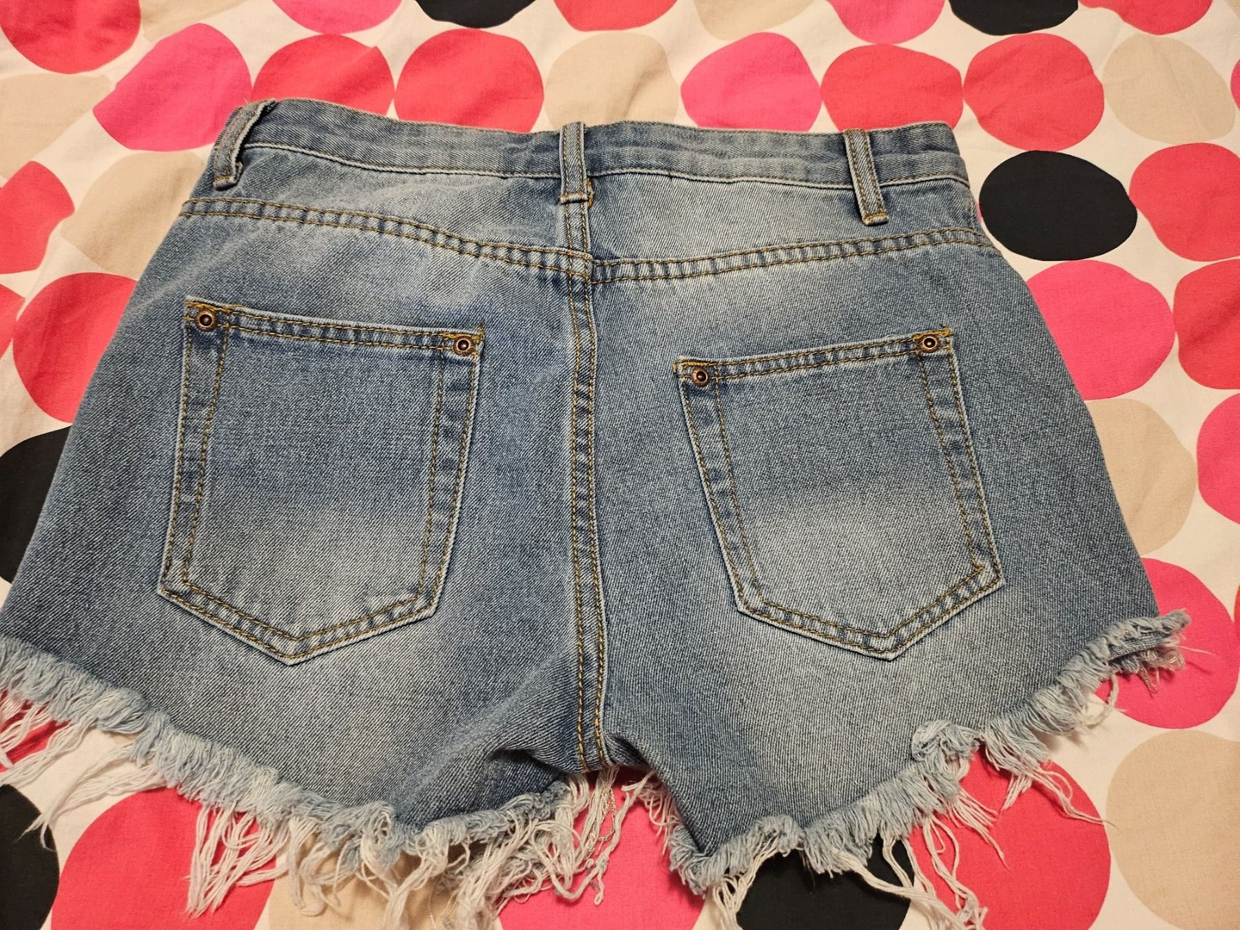 Pantaloni: Jeans shorts gr 36 Boohoo blue – Nuovo e nell'imballaggio originale da Dietikon venduto da Eleda 1