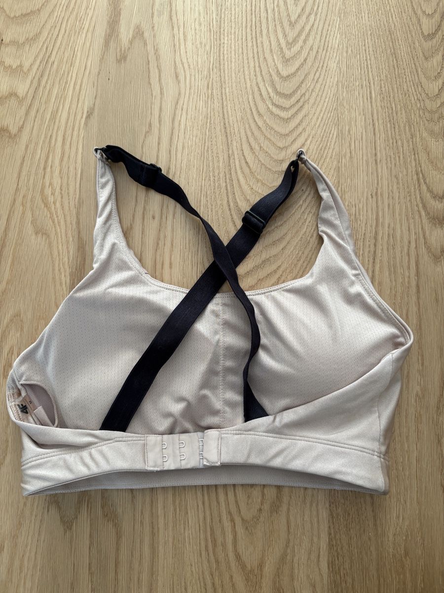4F Top: Sport bra M 4F Lewandowska collection – Usato da Rolle venduto da gos_2xy5 2