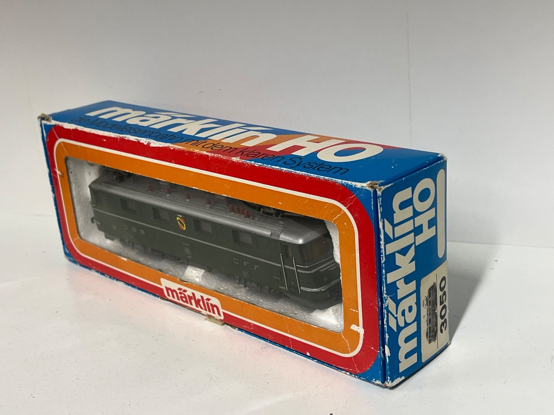 Märklin Modelleisenbahnen: Märklin 3050 SBB Ae 6/6 BERN H0 AC ANALOG – Gebraucht aus Neuenhof von ludovicco 6