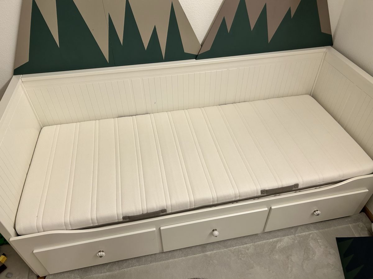 Betten: Hemnes Ikea Bett – Gebraucht aus Saland von Claud 6