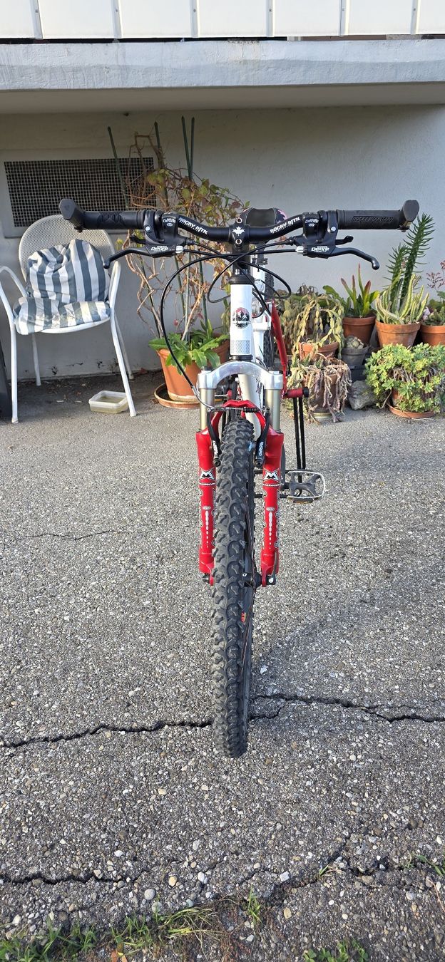 Biciclette: Rocky Mountrin 26Zoll 48cm Tip Top – Usato da Solothurn venduto da mar_8qf8 1