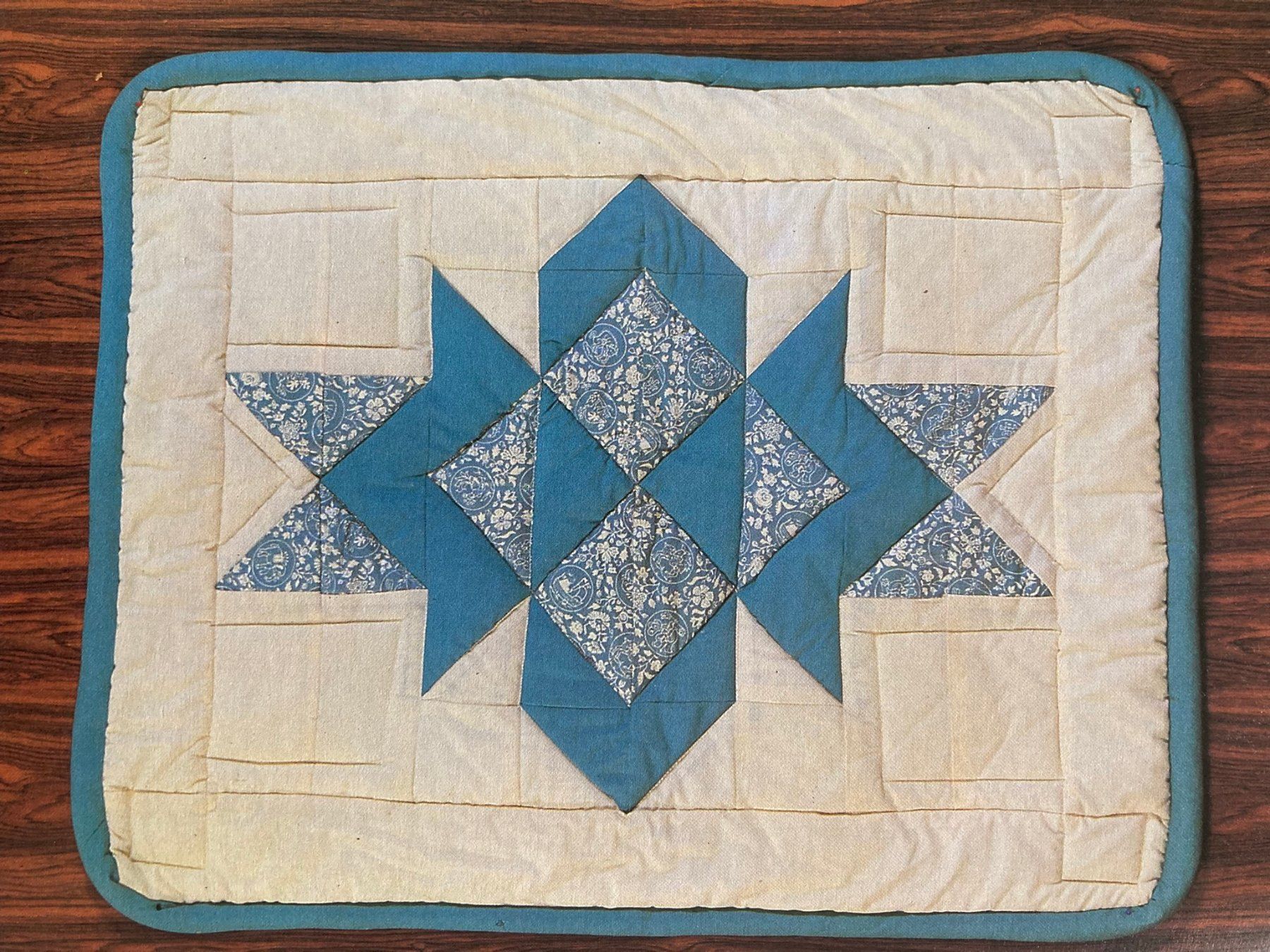 Riviste & Magazine: Handarbeitsbuch Patchwork Ingrid Neuhold gebraucht – Usato da Grosshöchstetten venduto da laterne2017 1
