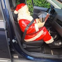 Weihnachtsmann Deko mit Laterne auf Holzschlitten gross