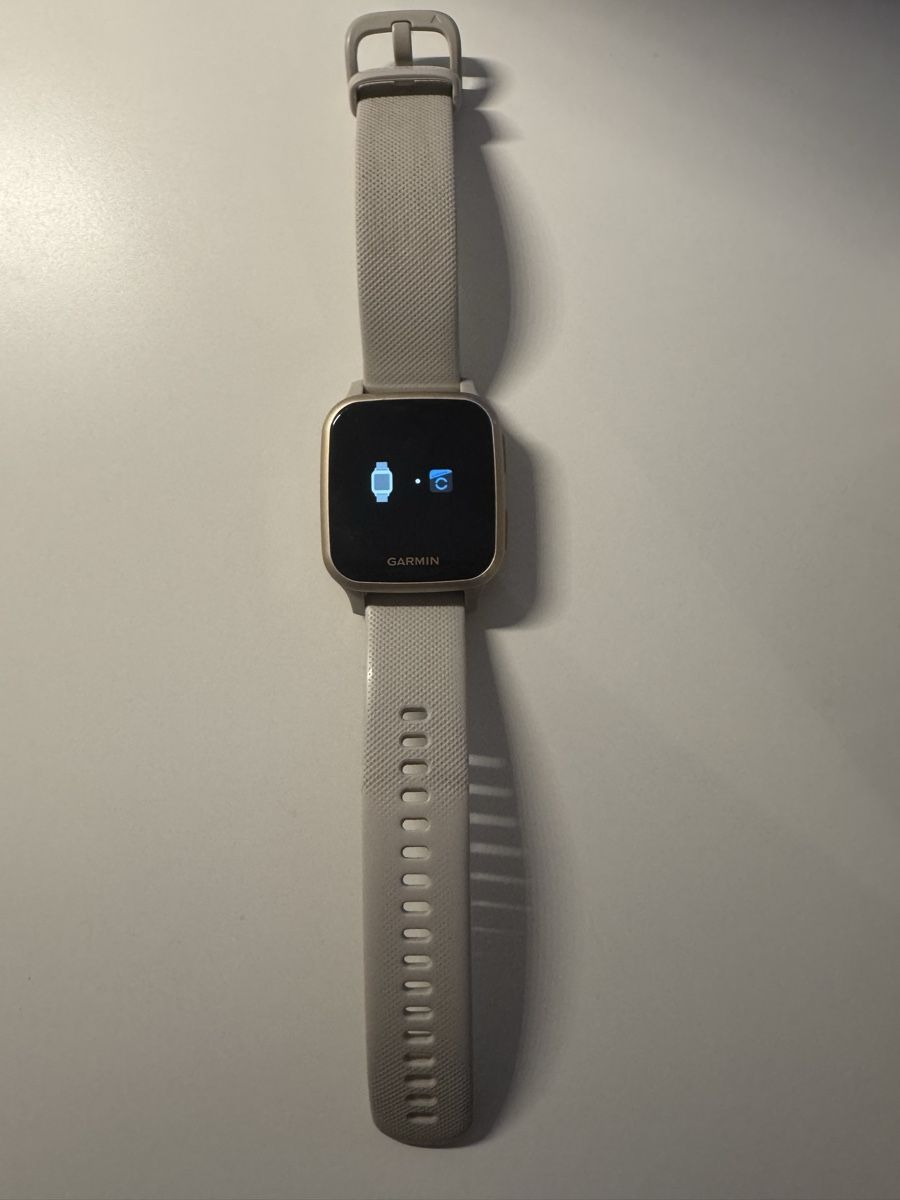Garmin Smartwatch: Garmin Venu SQ Music Smartwatch – Usato da Konolfingen venduto da jabe21 1