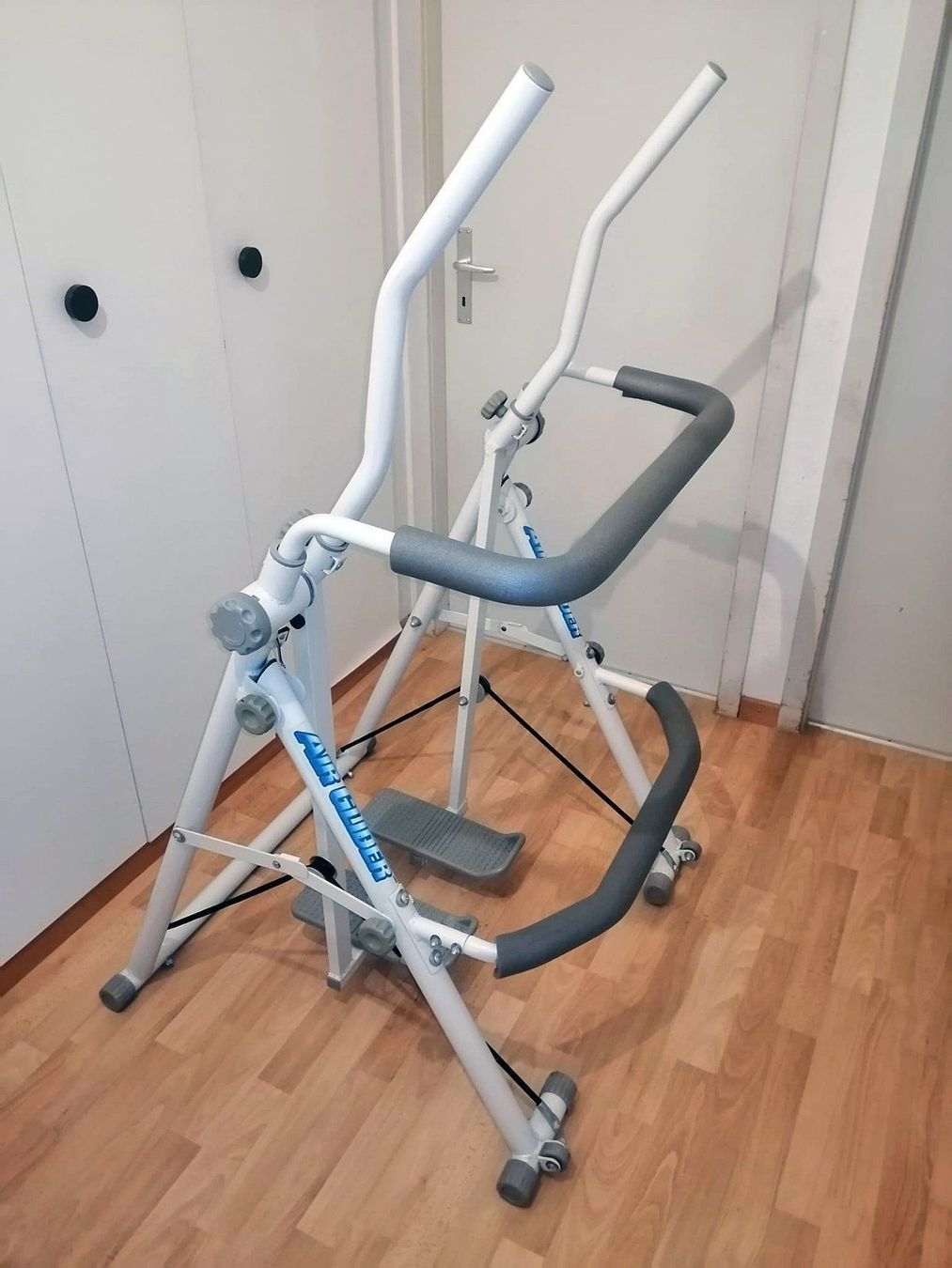 Hometrainer: Air Glider Crosstrainer – Usato da Ostermundigen venduto da LorisHome 1