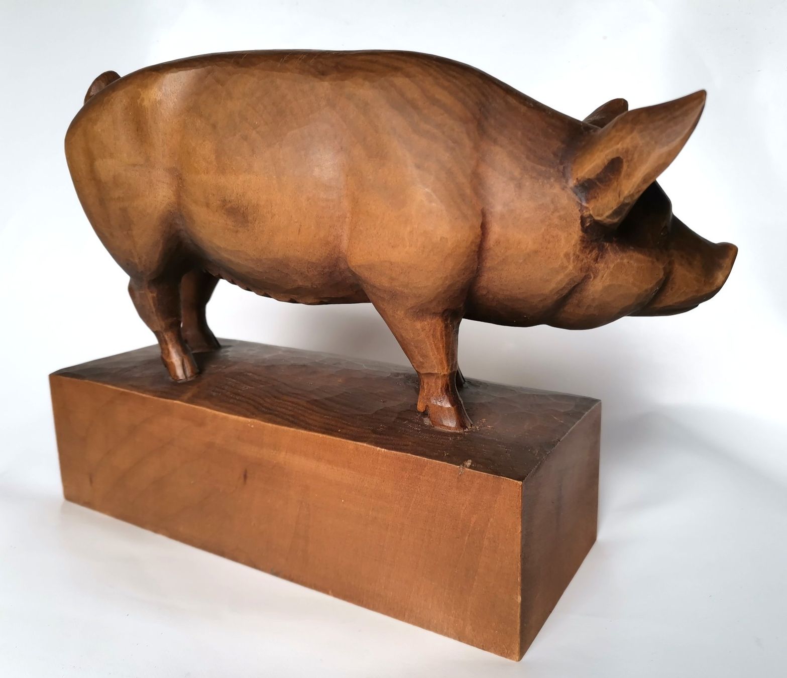 Sculture & Statue: Brienzer Schnitzer Schwein geschnitzt Landwirtschaft – Nuovo (secondo la descrizione) da Brienzwiler venduto da Holzschnitzer-Brienz 2