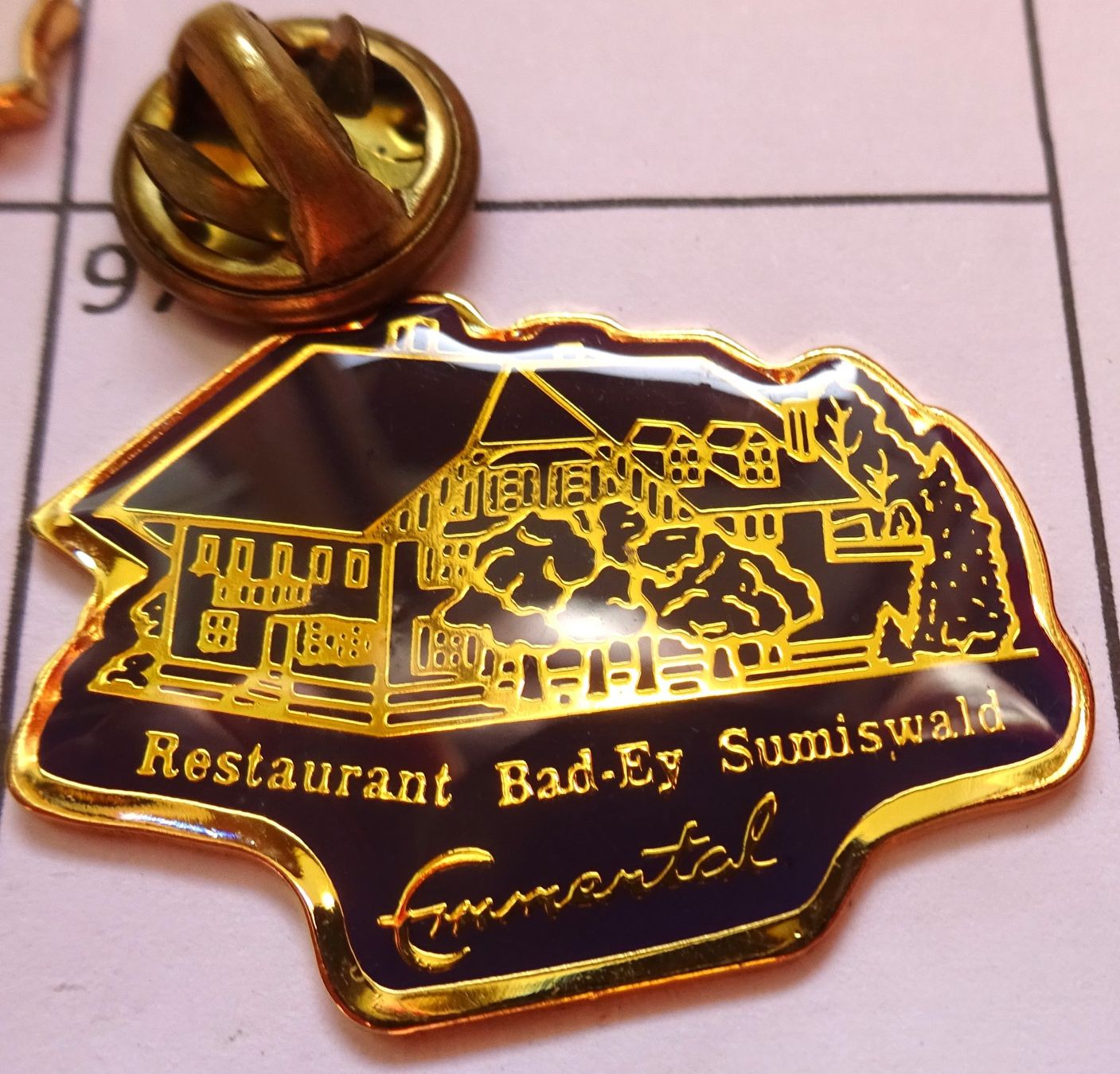 Placchette & Badge: Pin Restaurant BAD EY  Sumiswald – Usato da Utzenstorf venduto da BUtter81