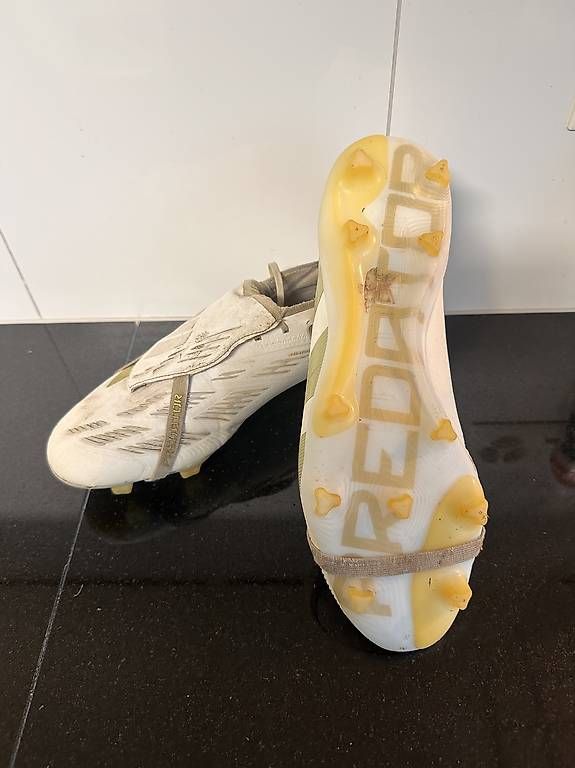 Scarpe da uomo: Adidas Predator Elite FT Grösse 45 1/3 – Usato da Liestal venduto da Voiitex 1