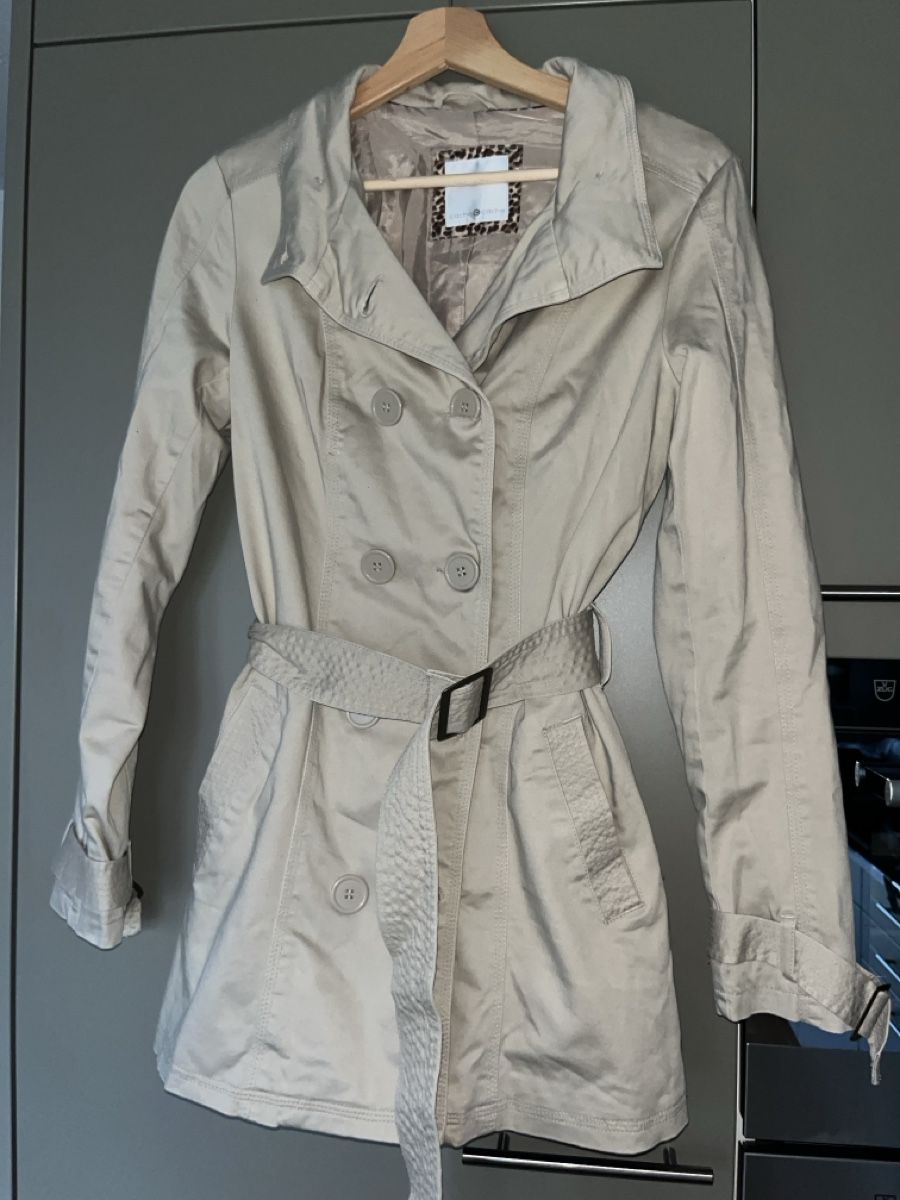Cappotti: Klassischer Trenchcoat, Beige – Usato da Dübendorf venduto da lus_d2rx