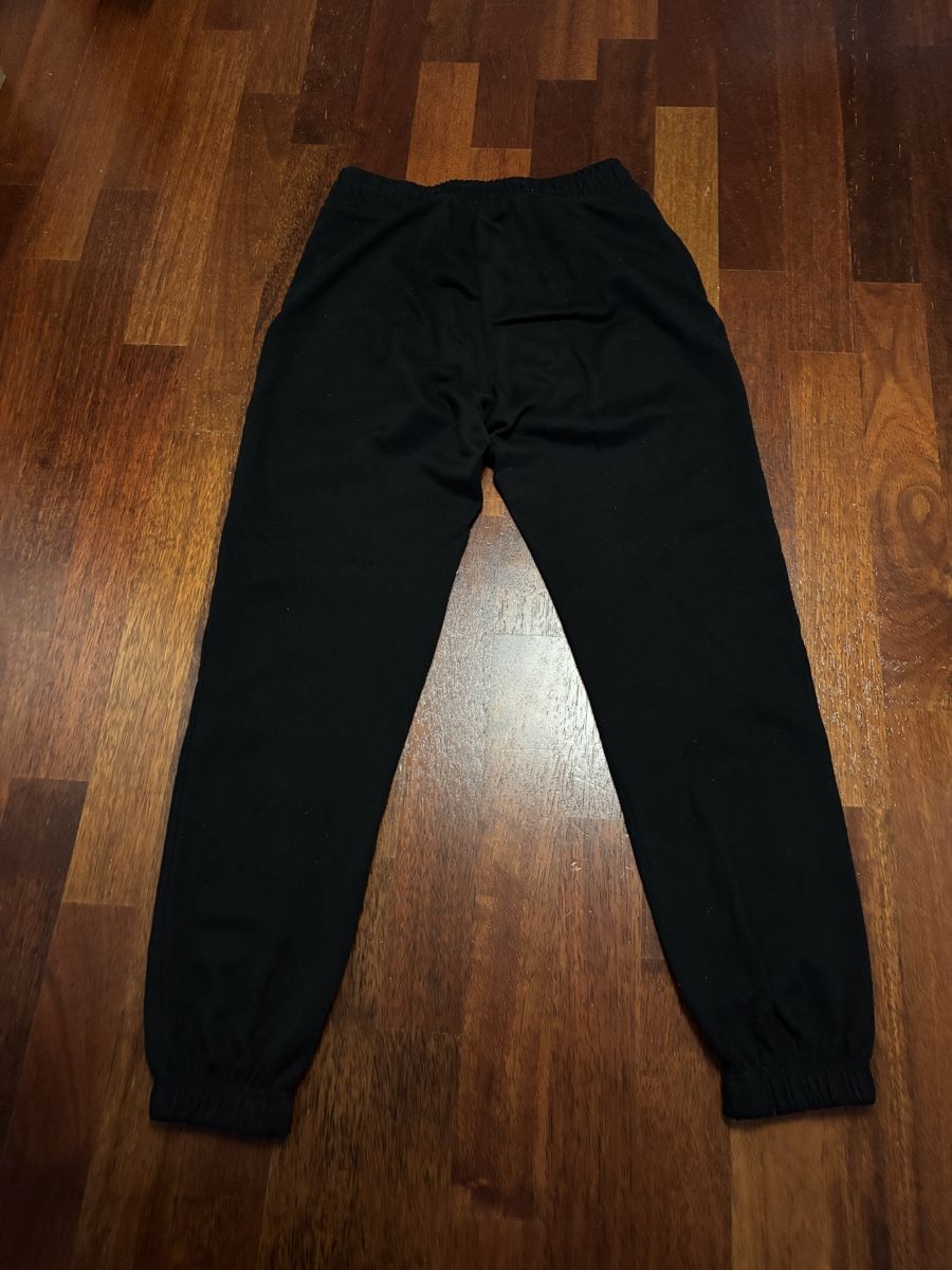 Nike Pantaloni: Nike Jogginghose – Usato da Dättlikon venduto da Cocco2 1