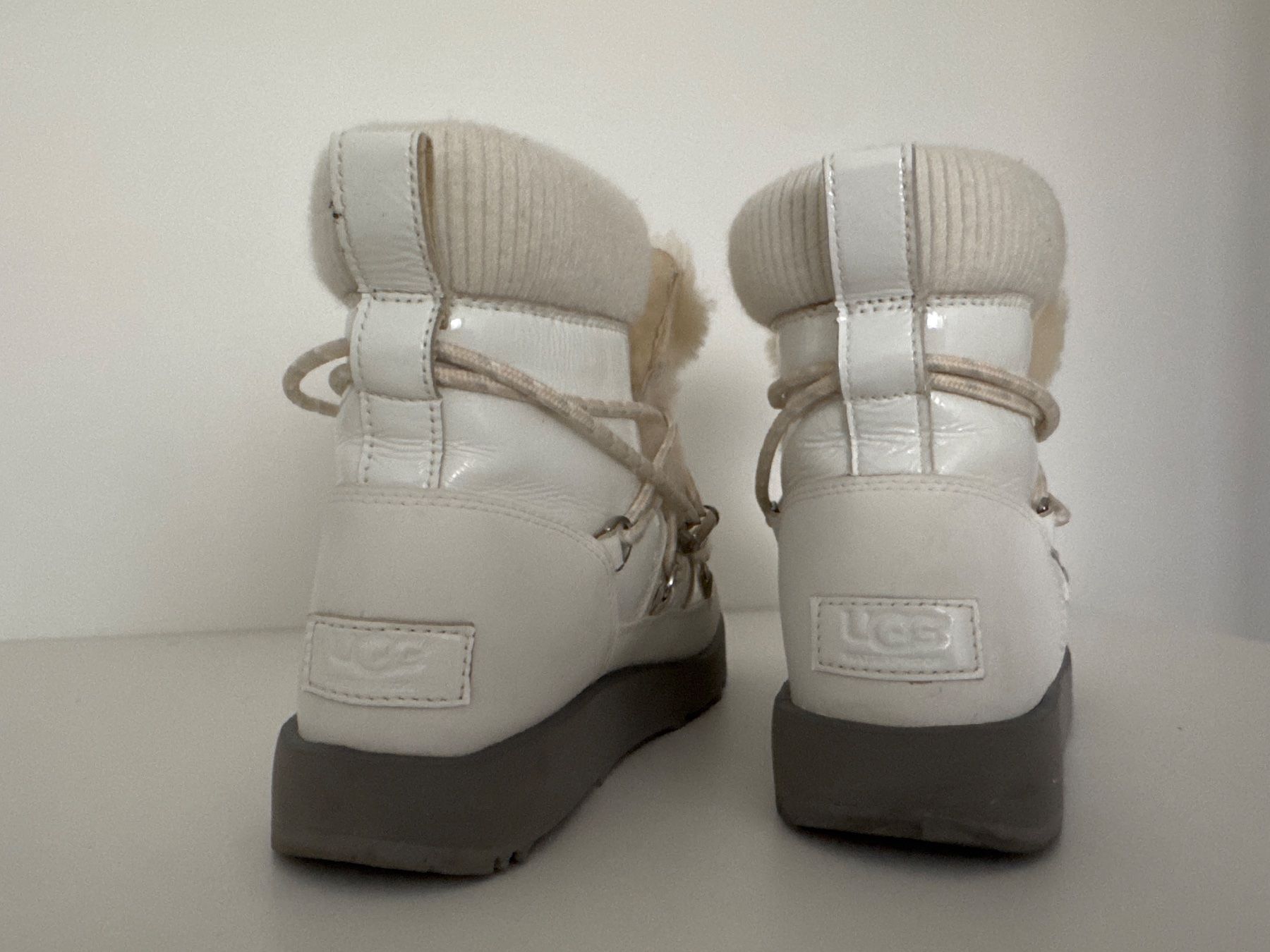 Ugg Damenschuhe: UGG waterproof BOOTS Gr. 37 EU – Gebraucht aus Brüttisellen von xe_m 3