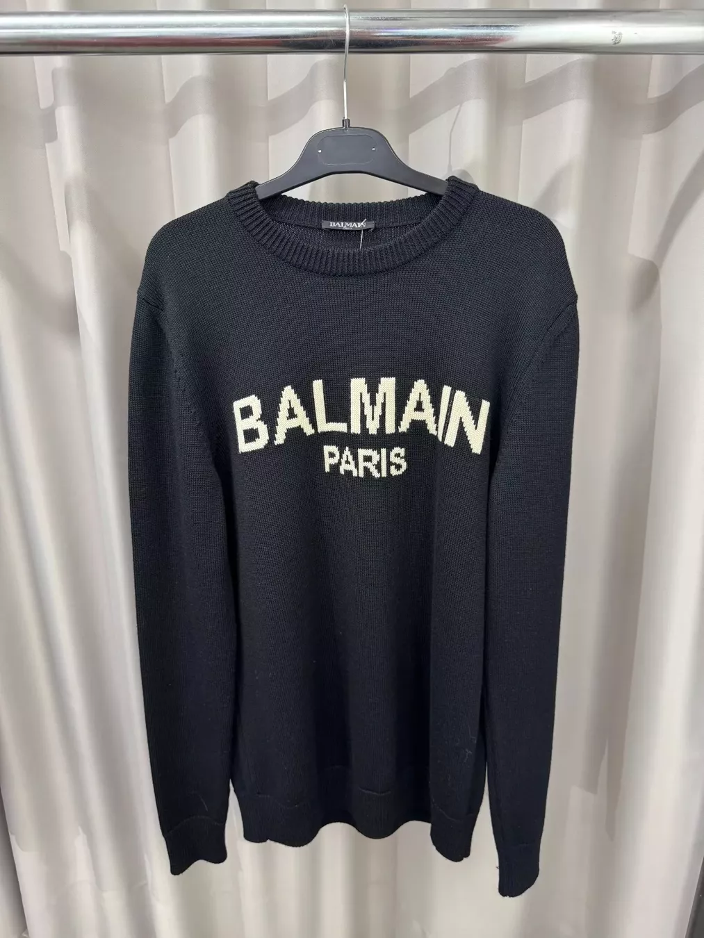 Balmain Pullover & Sweatshirts: Pullover Balmain Paris – Gebraucht aus Luzern von CAZS_Luzern
