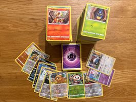 Englische Pokemon Karten aus dem Jahr 2022