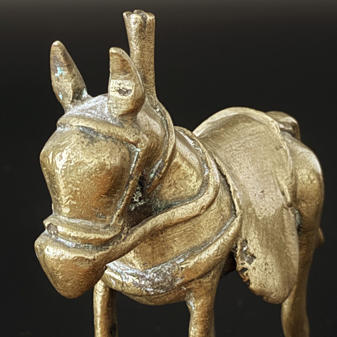 Skulpturen & Statuen: Massive Bronzefigur eines Pferdes – Gebraucht aus Luzern von downtonabbey 5