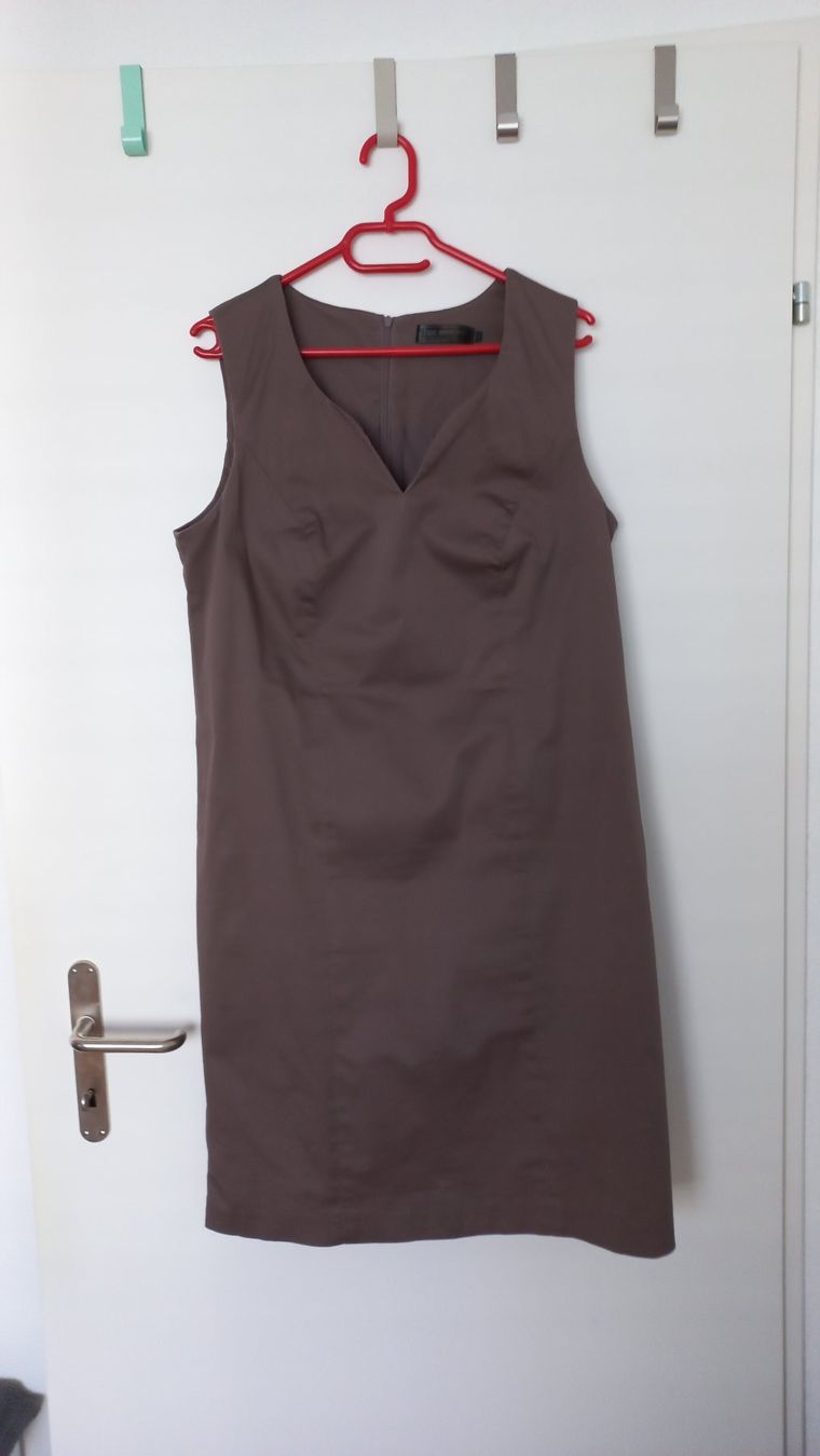 Kleider: Festliches Kleid, Abendkleid, Kleid – Neu (gemäss Beschreibung) aus Bülach von wauwau64