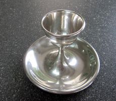 Antiker Eierbecher versilbert, Art. Krupp Berndorf, um 1900