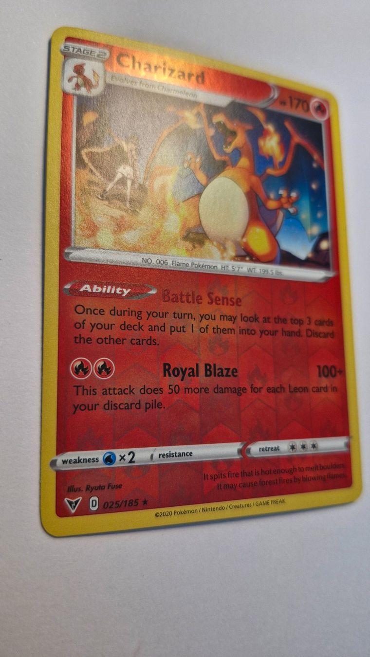 Pokémon Carte collezionabili: Charizard Reverse Holo, Vivid Voltage, 025/185 – Nuovo (secondo la descrizione) da Kriens venduto da befor83 1