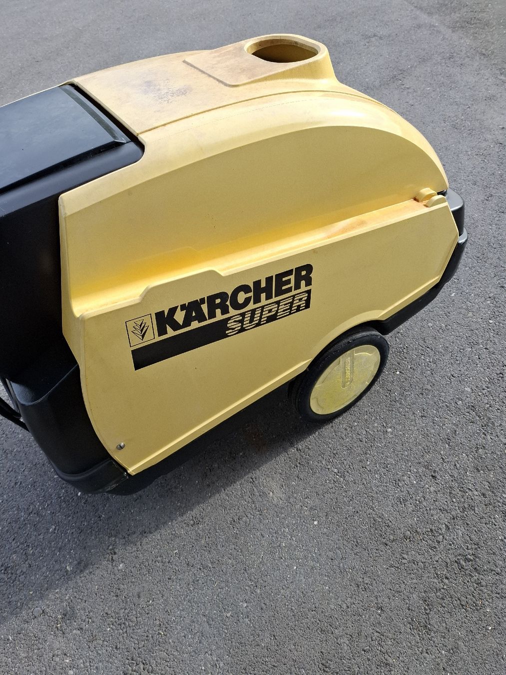 Kärcher Idropulitrici ad alta pressione: KÄRCHER HDS SUPER  – Usato da Emmenbrücke venduto da dsn15 3