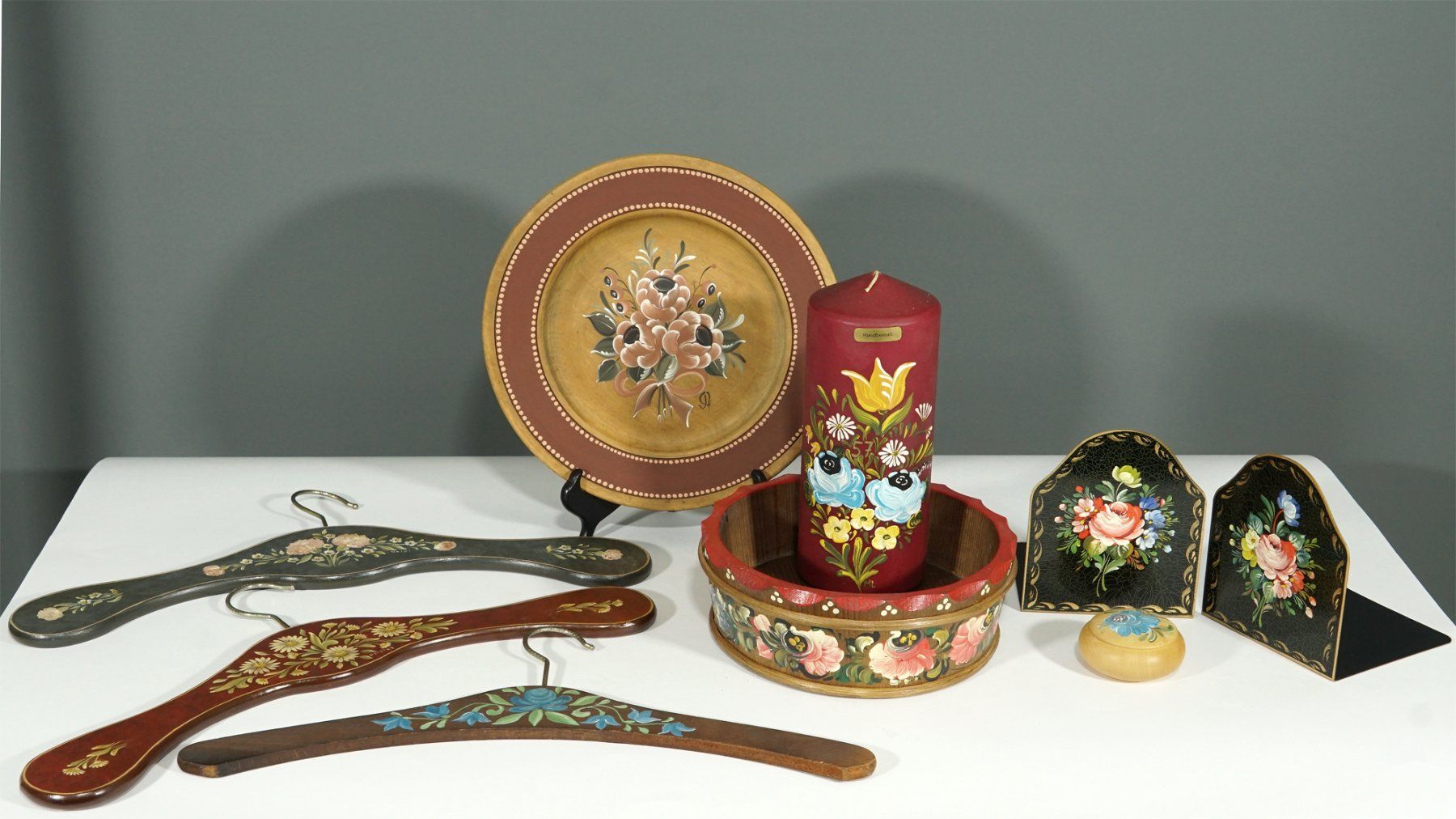 Tutte le decorazioni: Konvolut von 9 tollen Accessoires mit Bauernmalerei – Usato da Meggen venduto da Brockitare