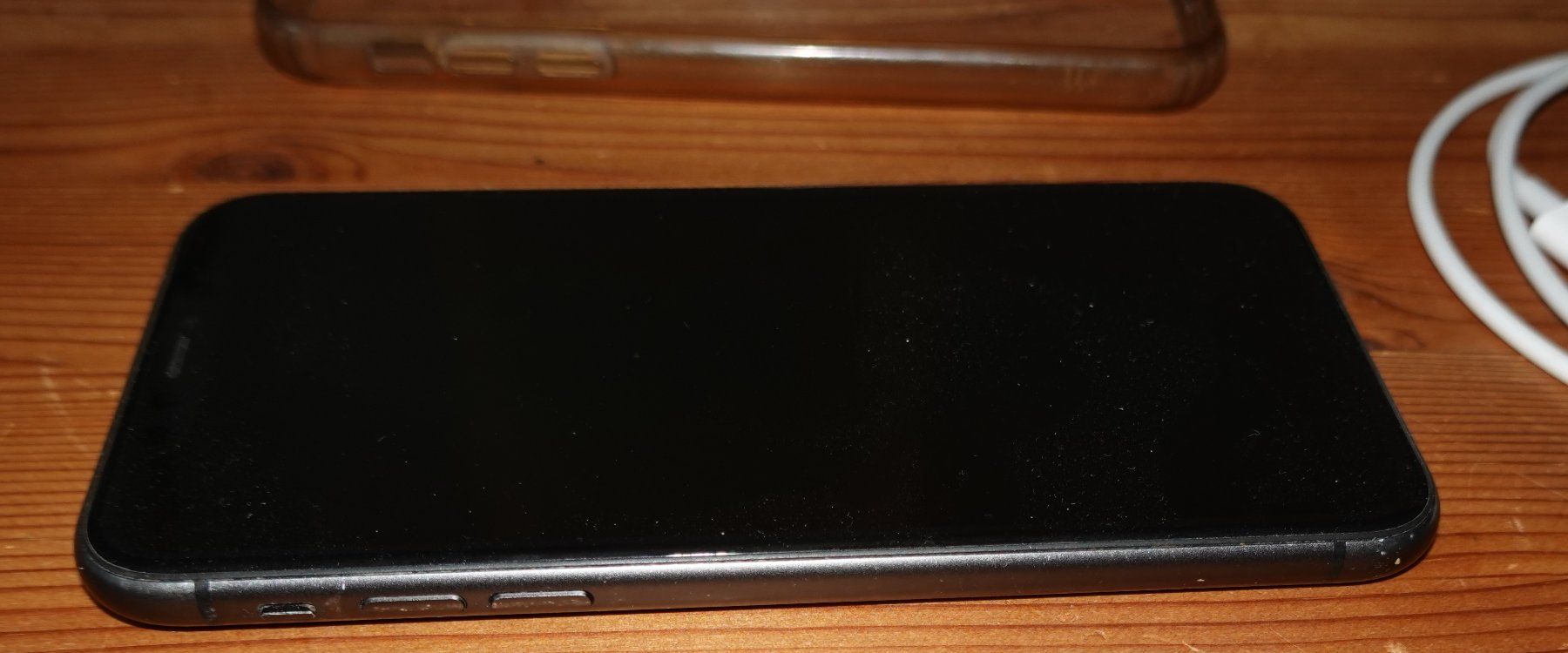 Apple Handys / Smartphones: Iphone 11 (64Gb) – Gebraucht aus St. Gallen von bruenig0m 2