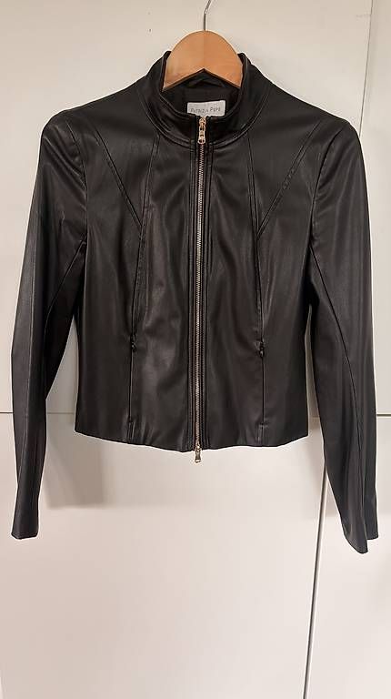 Patrizia Pepe Jacken: Patrizia Pepe Lederjacke Damen Gr. IT 42  schwarz, elegant – Gebraucht aus Bülach von Wogrinchristiane