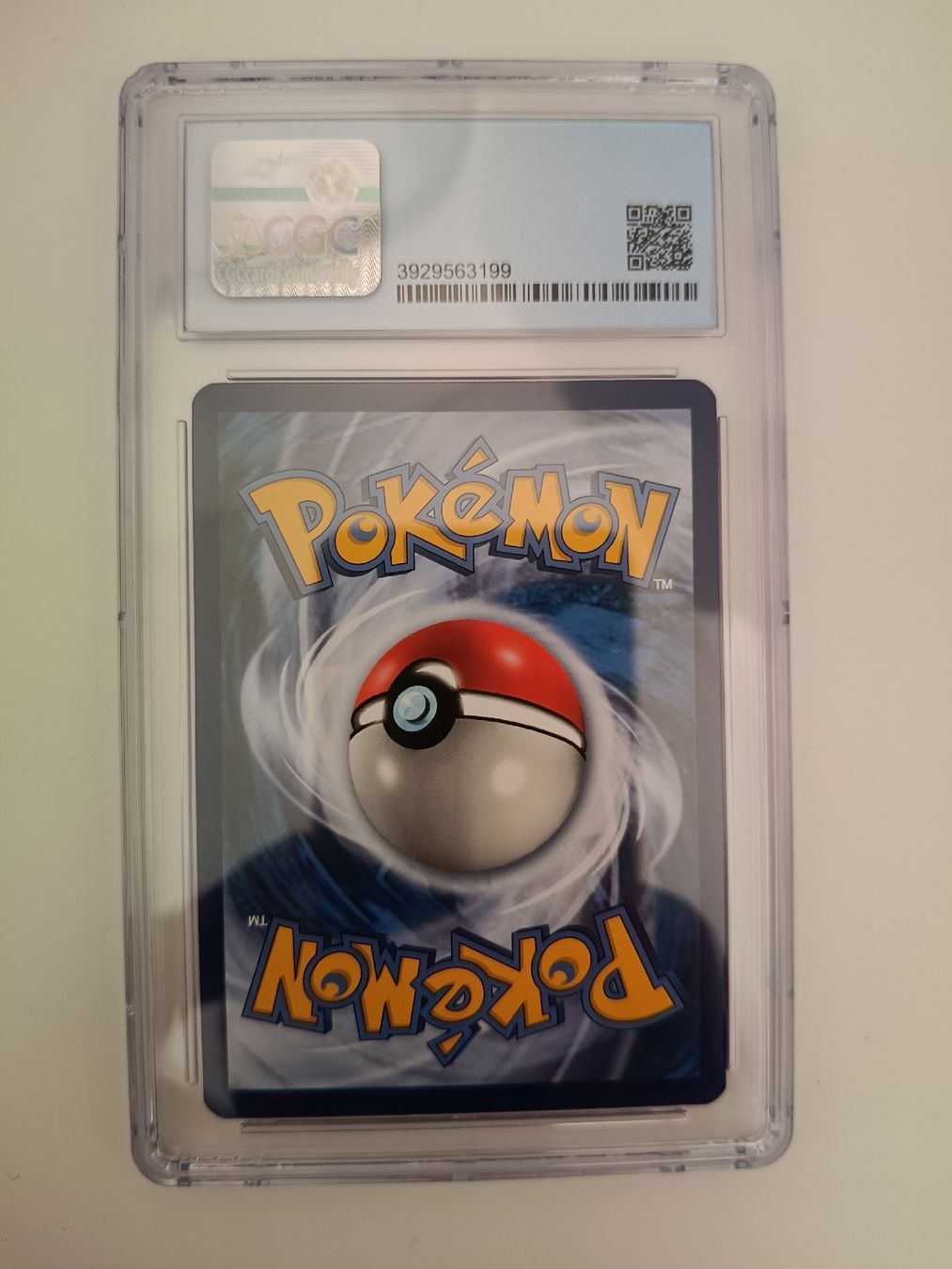 Cartoline: Pokemon Charizard Evolutions CGC 8 NM/Mint Graded Card – Usato da Safenwil venduto da dua_x8sn 1