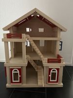 Puppenhaus aus Holz