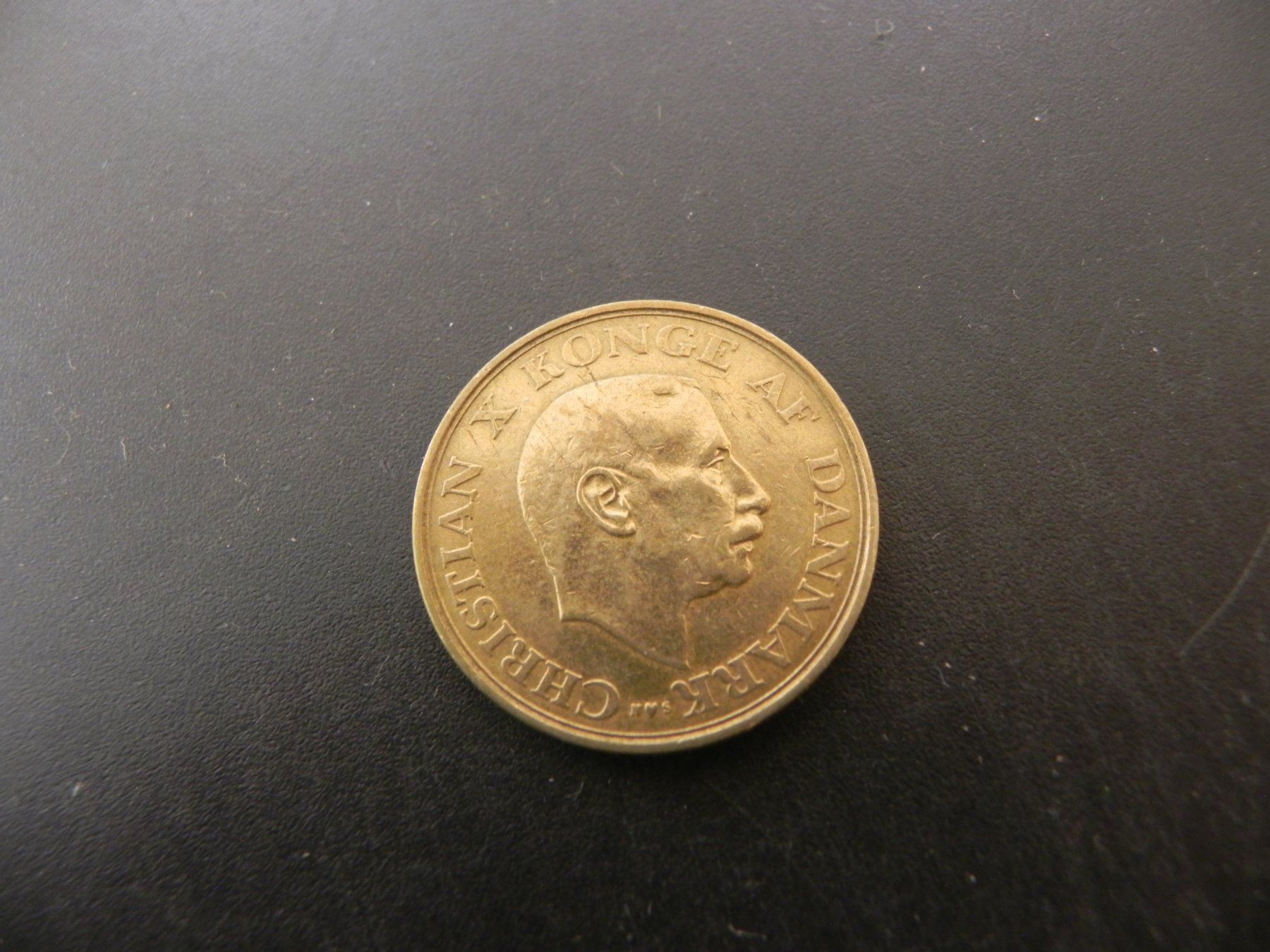 Alle Münzen: Dänemark 1 Krone 1946 – Gebraucht aus Biel/Bienne von Gogolozi 1