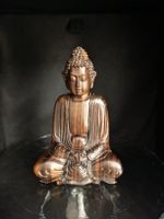 Holzfigur Buddha geschnitzt guter Zustand
