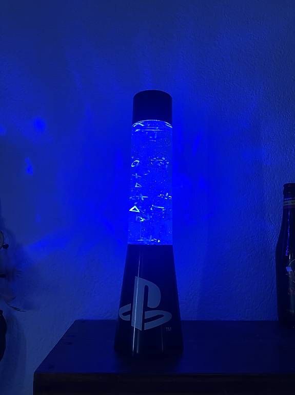 Lampade: PlayStation Lampe – Usato da Luzern venduto da mic_snk9 1