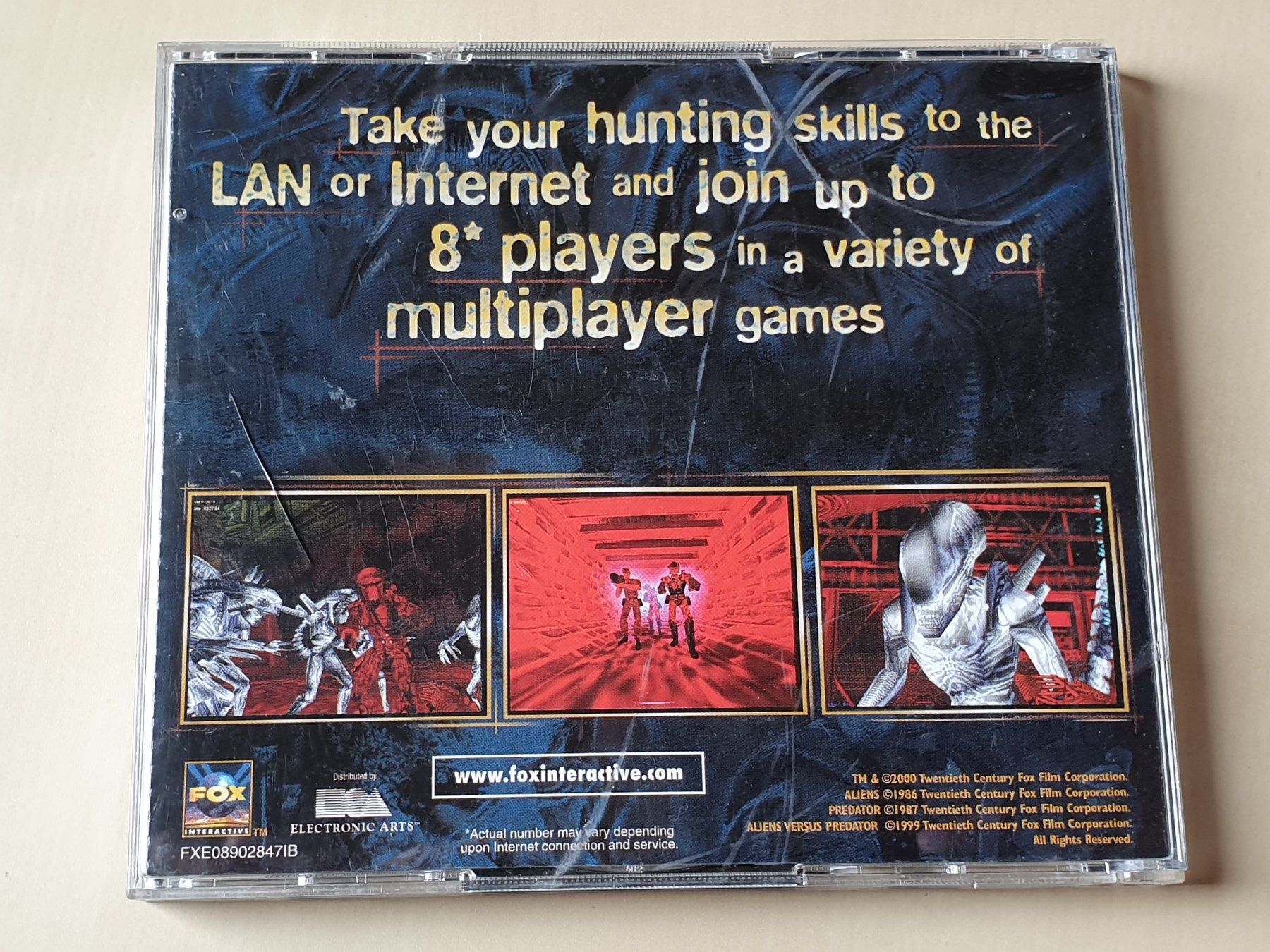 Spiele: Aliens vs Predator Gold Edition Win95/98 – Defekt aus Stansstad von  1