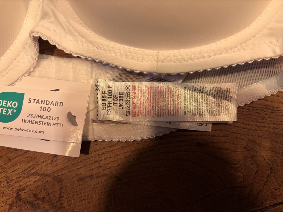 Sonstige Unterwäsche: Neuer BH Grösse 85F – Neu und originalverpackt aus Leuzigen von Fjleu 2