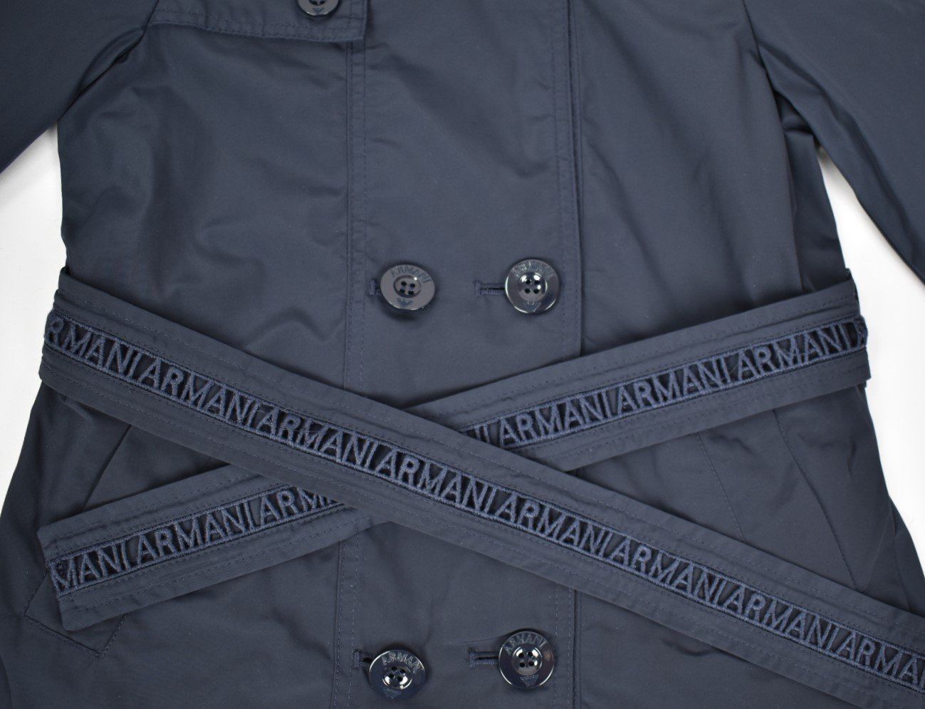 Armani Giacche & Cappotti: Armani Junior Trenchcoat, Mädchen, Gr.104 – Nuovo (secondo la descrizione) da Nürensdorf venduto da 2ND_STORY 2