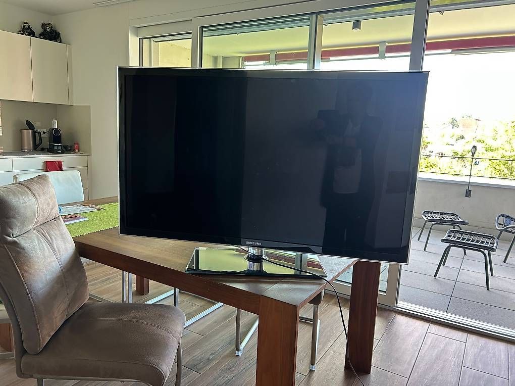 Televisori: 46-zoll Fernseher – Usato da Ettingen venduto da sab_t6ls