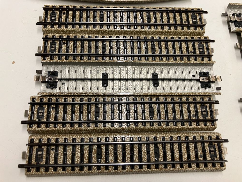 Märklin Modelleisenbahnen: märklin M-Gleis 5100/5106/5200: 30x Schienen - sauber + gut – Neu (gemäss Beschreibung) aus Thun von retoolinoo 3