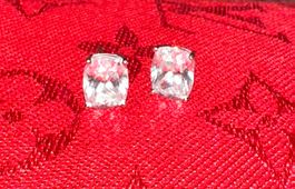 Ohrstecker aus 925er Sterlingsilber mit Zirkonia