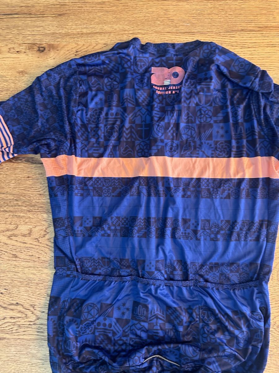 Rapha Canottiere & Pantaloni: Rapha RCC Men's Pro Jersey - Size X-Large – Usato da Laufen venduto da krissym 3