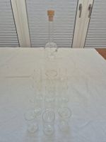 Schnapsflasche und Gläser-Set