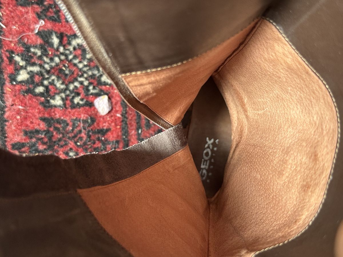 Geox Scarpe da uomo: Geox Brown Leather Boots – Usato da Montreux venduto da Yss_Boutiqu3 5