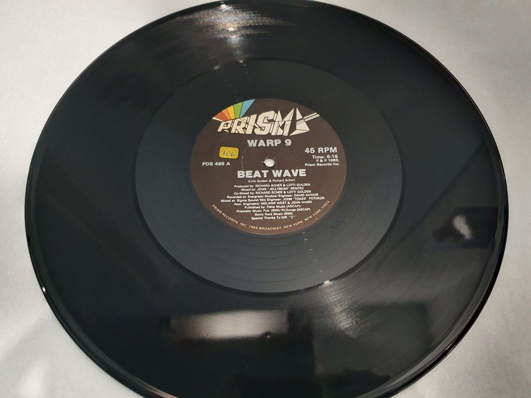 Schallplatten: Warp 9 – Beat Wave – Gebraucht aus Uster von Vinyl-Leidenschaft 2