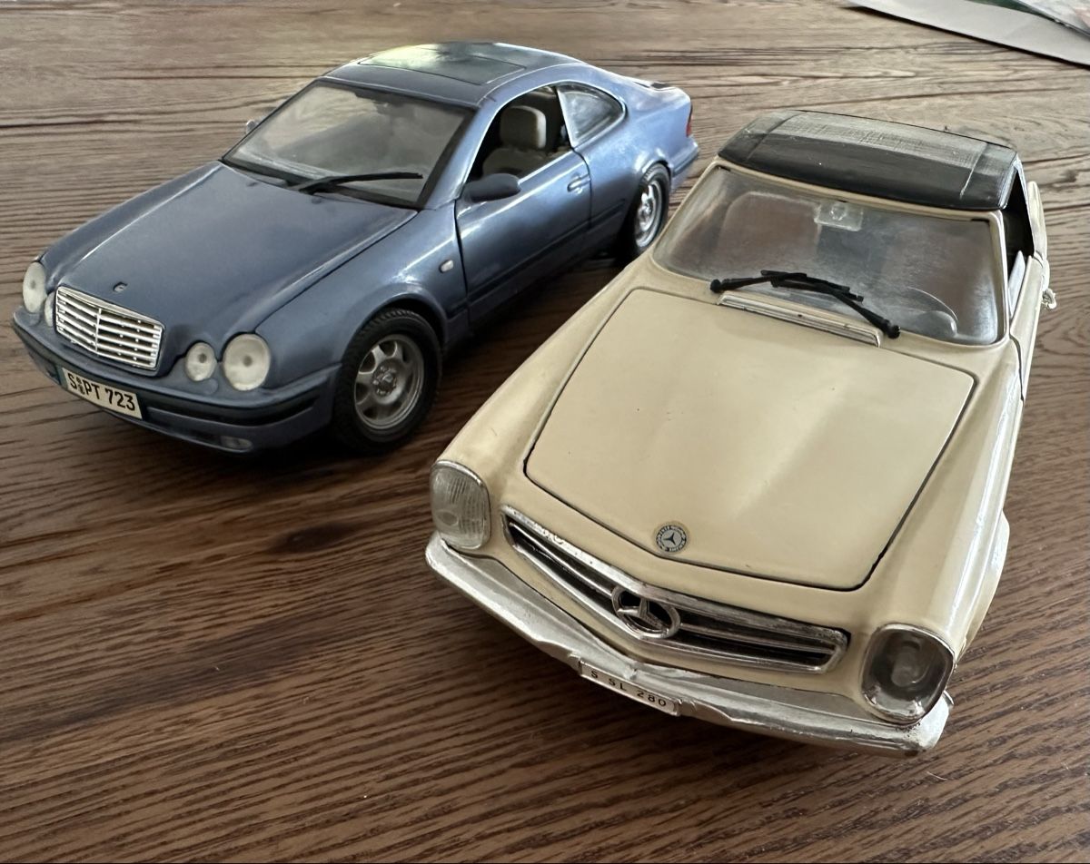 Mercedes-Benz Modellini d'auto: 2 x Mercedes 1:18  – Usato da Liestal venduto da Tschopp77 2