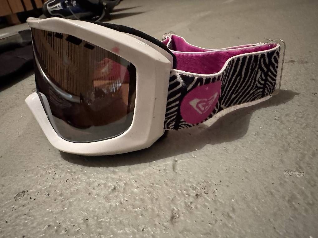 Roxy Sci: Roxy Damenskibrille – Usato da Jona venduto da Seraina_T 1